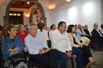 El PSOE rinde homenaje al exconcejal José Alcaraz/TA.